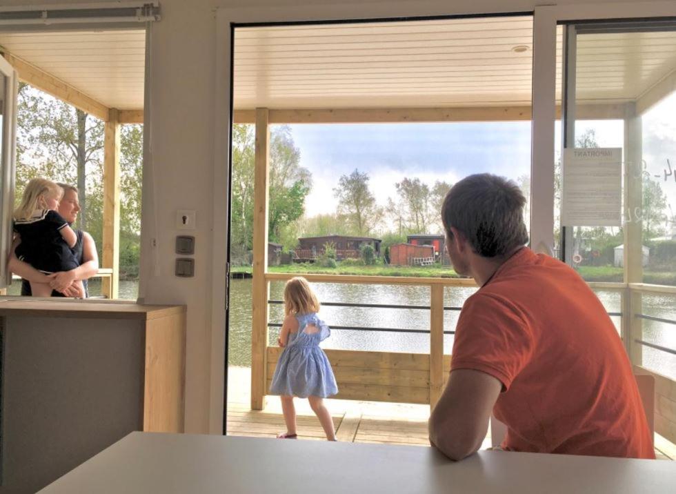 Camping La Garenne De Moncourt Rue  Εξωτερικό φωτογραφία