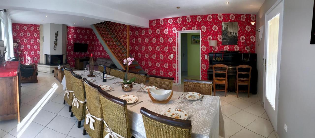 Camping La Garenne De Moncourt Rue  Εξωτερικό φωτογραφία
