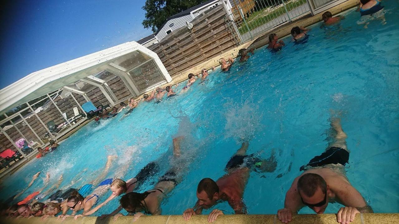 Camping La Garenne De Moncourt Rue  Εξωτερικό φωτογραφία