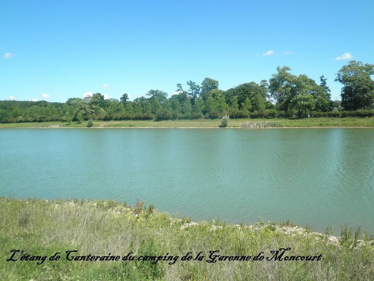 Camping La Garenne De Moncourt Rue  Εξωτερικό φωτογραφία
